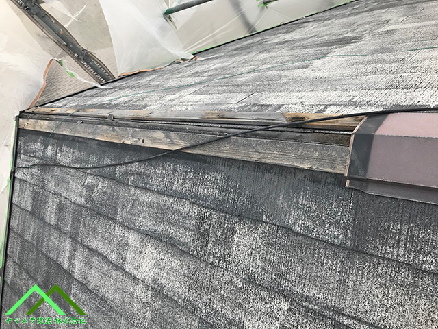 名古屋市熱田区　【急勾配屋根】同時がお得！賢い足場活用と棟板金の二重固定で修復