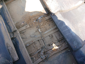 綾瀬市綾西での雨漏り調査結果から屋根の葺き直し工事をご提案