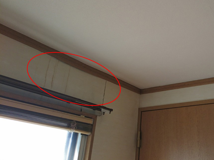 バルコニーの防水層劣化が原因の雨漏りに注意！世田谷区船橋で見られた事例から解説