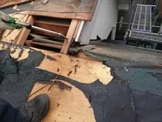 野地板の張り替え工事