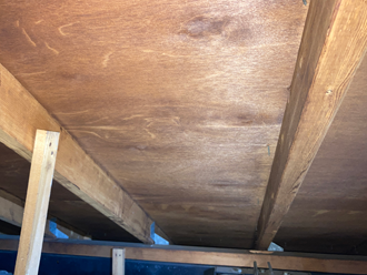 佐倉市八幡台にて雨漏りによる天井の染みのご相談、瓦屋根の葺き替え工事をご提案いたしました