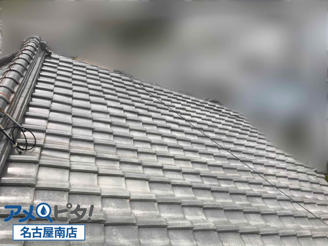 名古屋市昭和区で屋根裏から雨音がするので屋根瓦全体を調査、原因として棟の経年劣化！