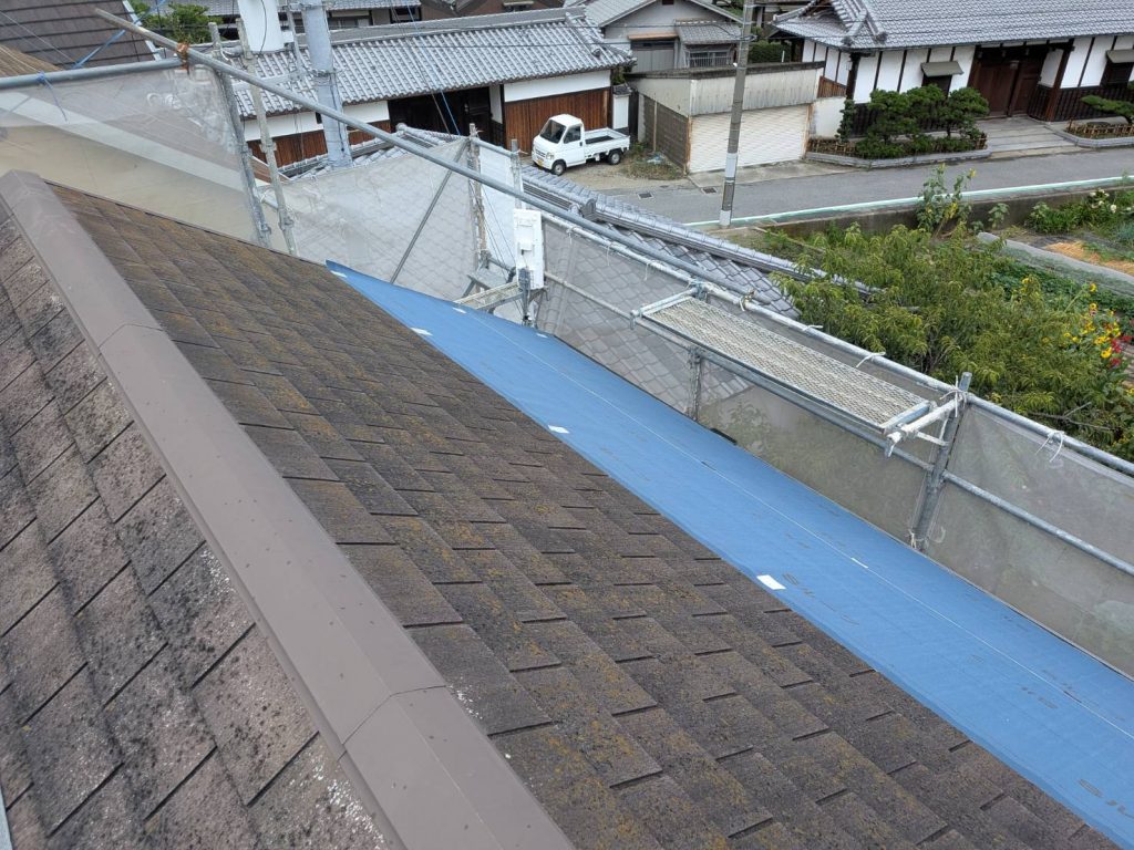 既存屋根と防水紙
