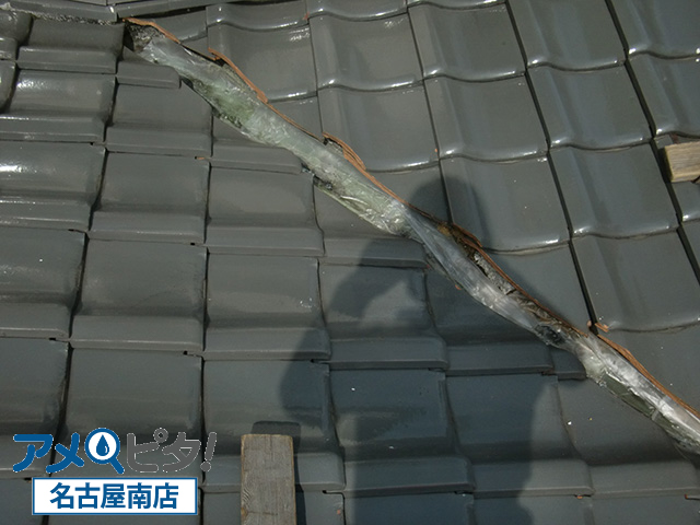 名古屋市中区にて経年劣化した谷樋からの雨漏り！階下の天井への影響と対策