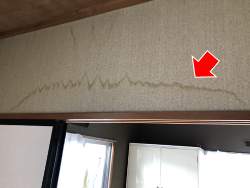 富士市で天井から雨漏りのため雨漏り調査へお伺いしました