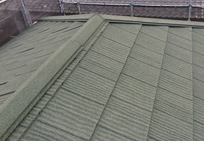 エコグラーニによる屋根カバー工事が完工
