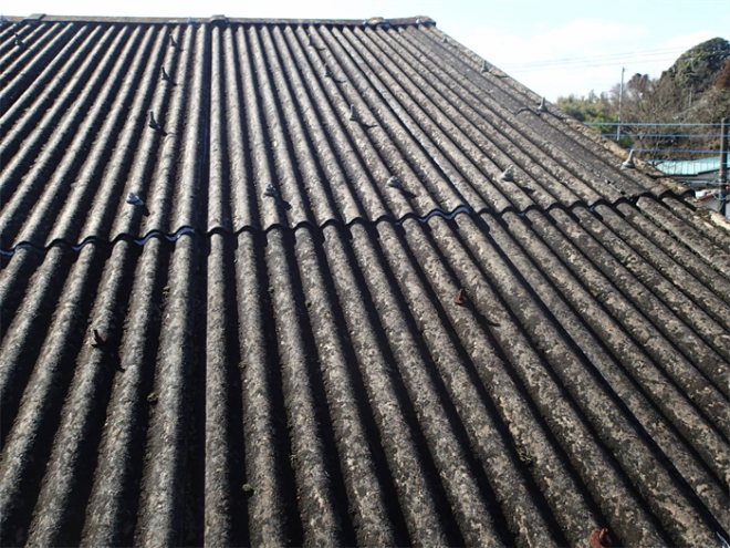 印旛郡酒々井町柏木の部分的な雨漏りを繰り返している倉庫屋根の改修調査に伺いました