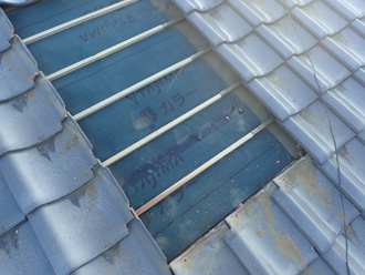 屋根の部分葺き直し工事　防水紙設置