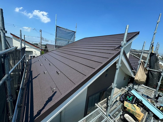 屋根カバー工事　補修　ガルテクト