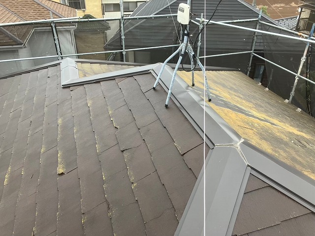 加須　屋根カバー　工事　アルマ