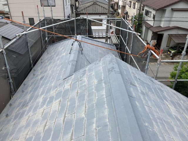 久喜市　屋根葺き替え 屋根葺き直し 屋根カバー工事 屋根カバー工法  漆喰取り直し 漆喰詰め直し 漆喰詰め増し  雪止め設置  防水工事  部分塗装