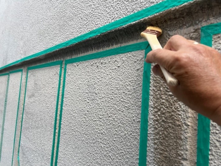 シールプライマーを塗布