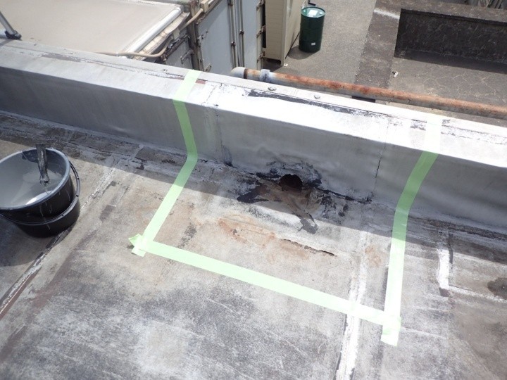 既存のドレンを取り外し