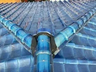 棟瓦取り直し工事が終了した屋根の外観