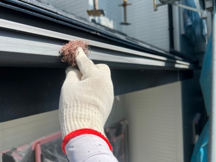 付帯部へのケレン作業