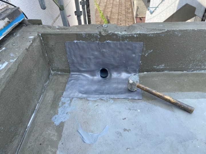 改修用ドレンの設置する作業工程