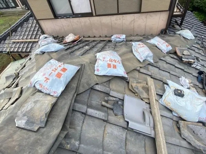 新しい瓦桟を設置