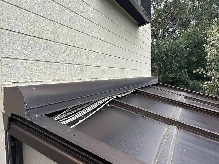 雨漏りするテラス屋根の状態