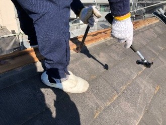 貫板（ぬきいた）を撤去