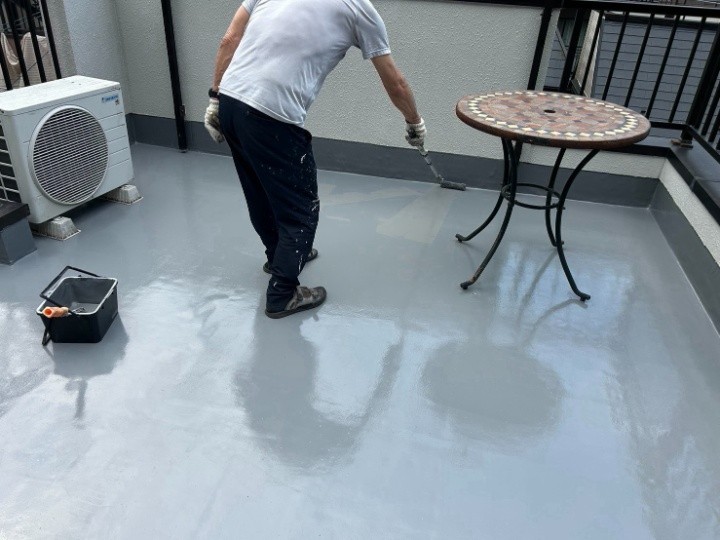 防水材2層目の施工