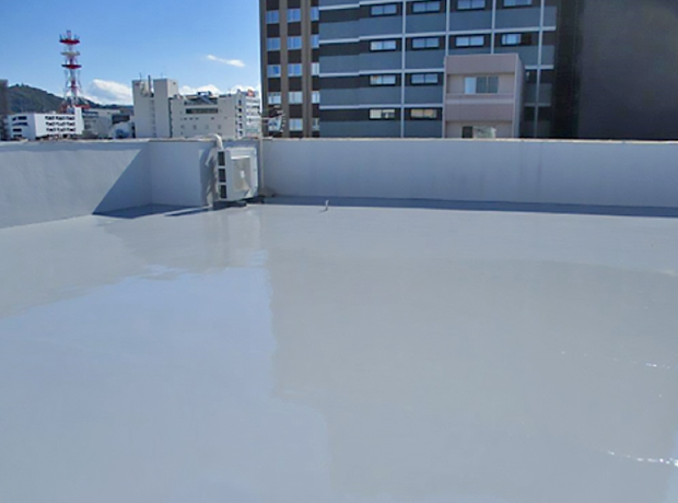 ウレタン防水工事でツヤツヤで美しく防水性能が復活した屋上に仕上がりました